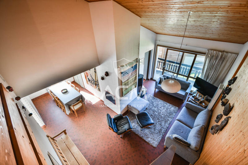 Appartement - 100 m² - 6 pièces