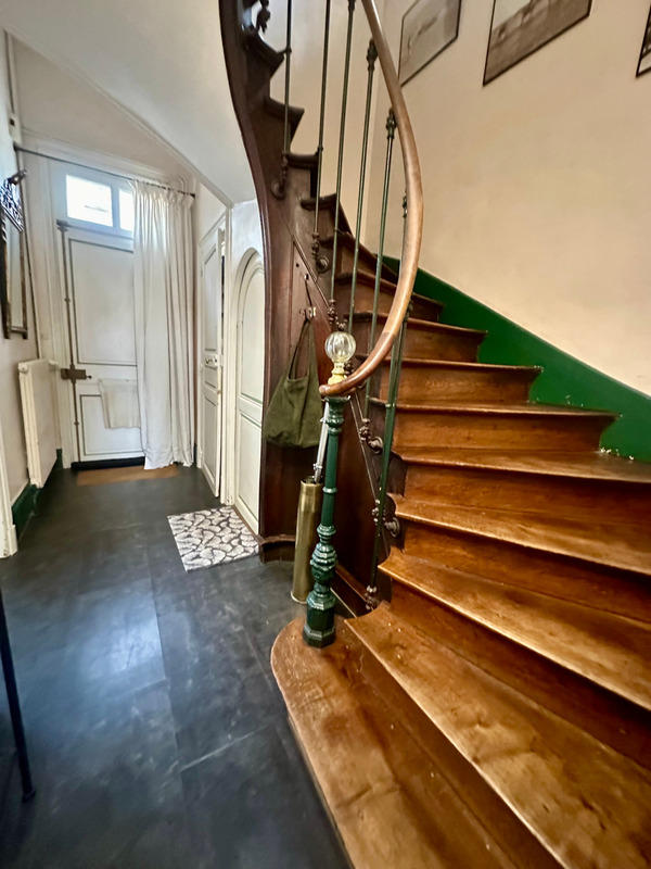 Maison - 152 m² - 8 pièces