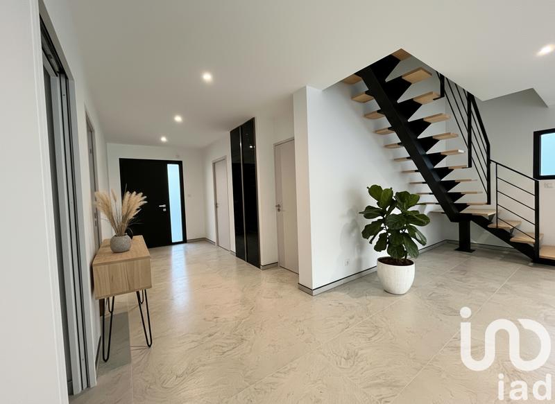 Maison - 150 m² - 6 pièces