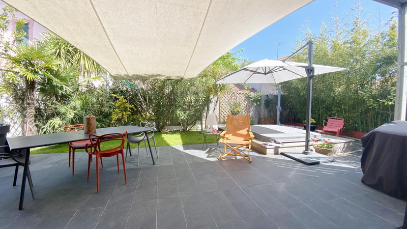 Maison - 160 m² - 5 pièces