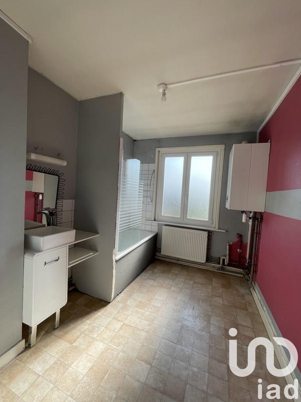 Maison - 97 m² - 5 pièces