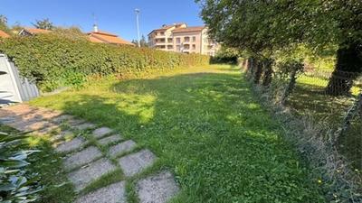 Local commercial - 425 m² - 7 pièces