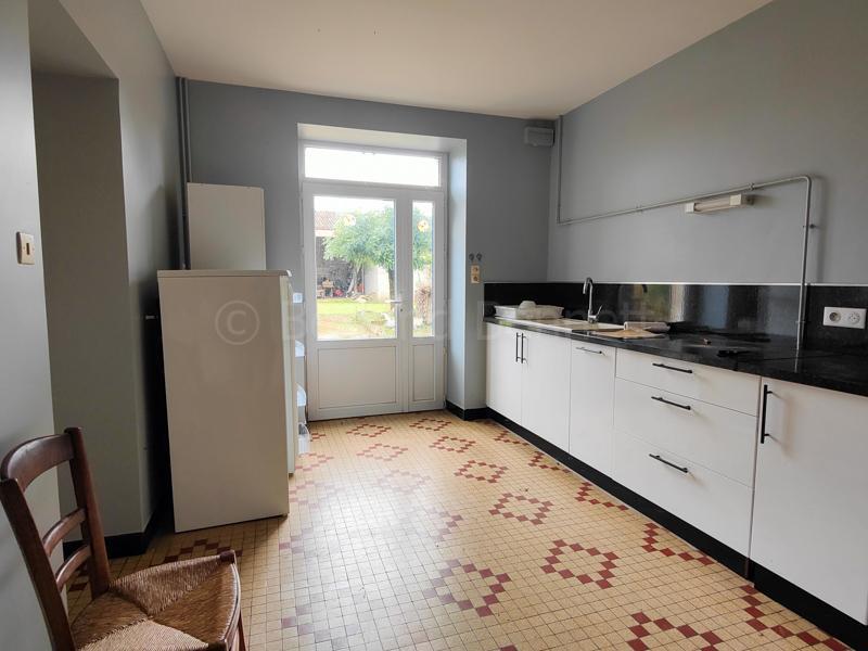 Maison en pierre - 116 m² - 7 pièces