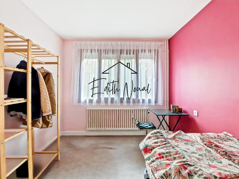 Appartement - 90 m² - 5 pièces