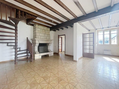 Maison - 169 m² - 7 pièces