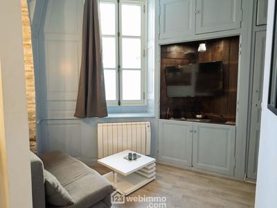 Immeuble - 180 m² - 11 pièces