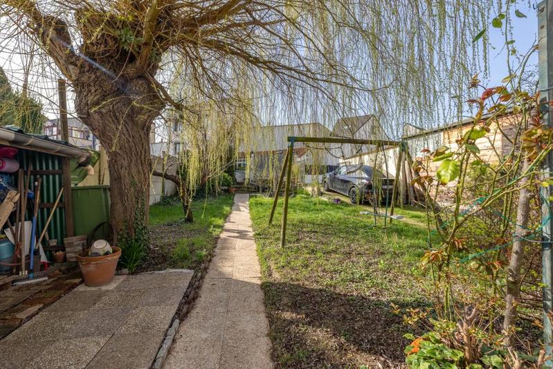 Maison - 128 m² - 6 pièces