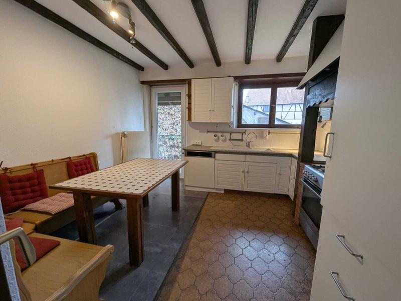 Maison - 96 m² - 4 pièces