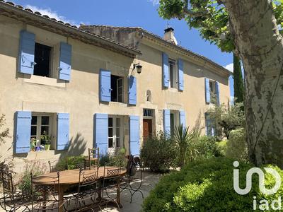 Maison - 243 m² - 8 pièces