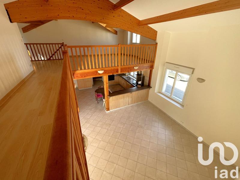 Maison - 231 m² - 8 pièces