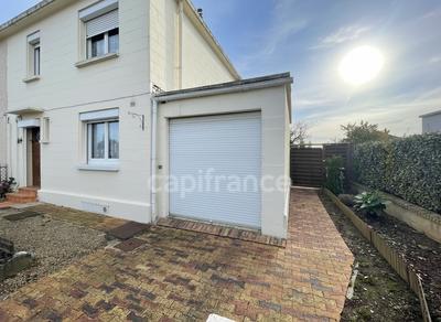 Maison - 80 m² - 5 pièces