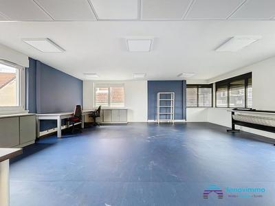 Bureau - 97 m²