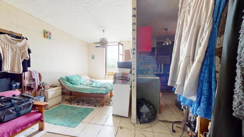 Maison - 210 m² - 7 pièces