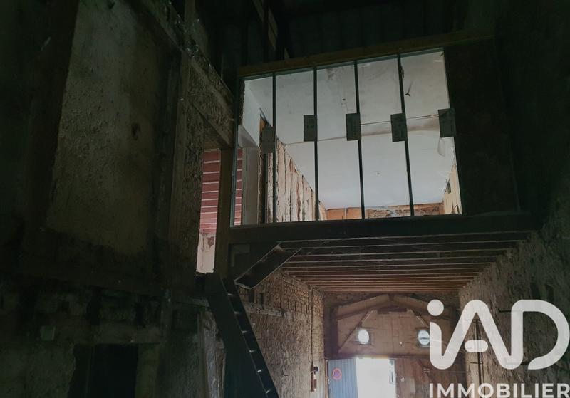 Maison - 300 m² - 10 pièces