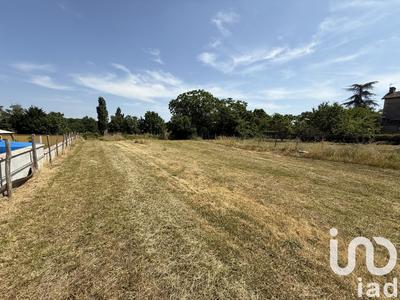 Terrain - 700 m²