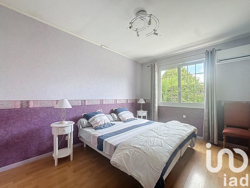 Maison - 180 m² - 6 pièces