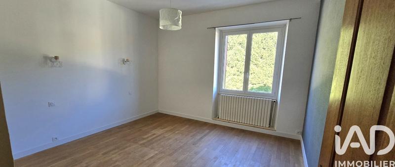 Appartement - 90 m² - 3 pièces