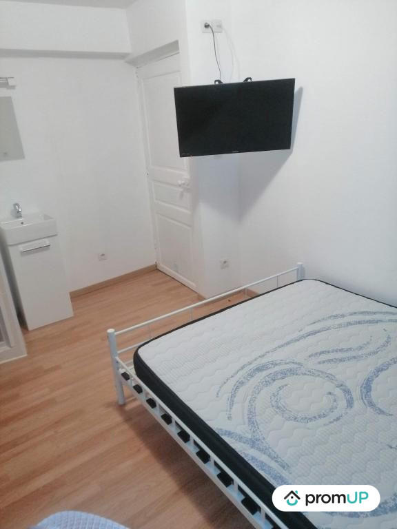 Maison - 295 m² - 9 pièces