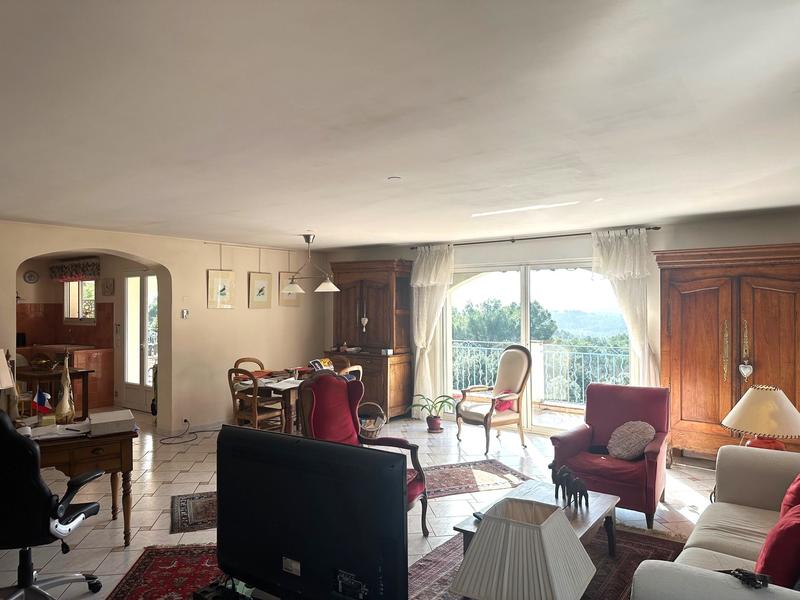 Maison - 138 m² - 4 pièces