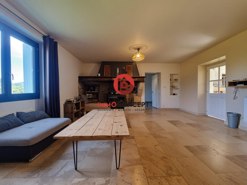 Maison ancienne - 180 m² - 8 pièces