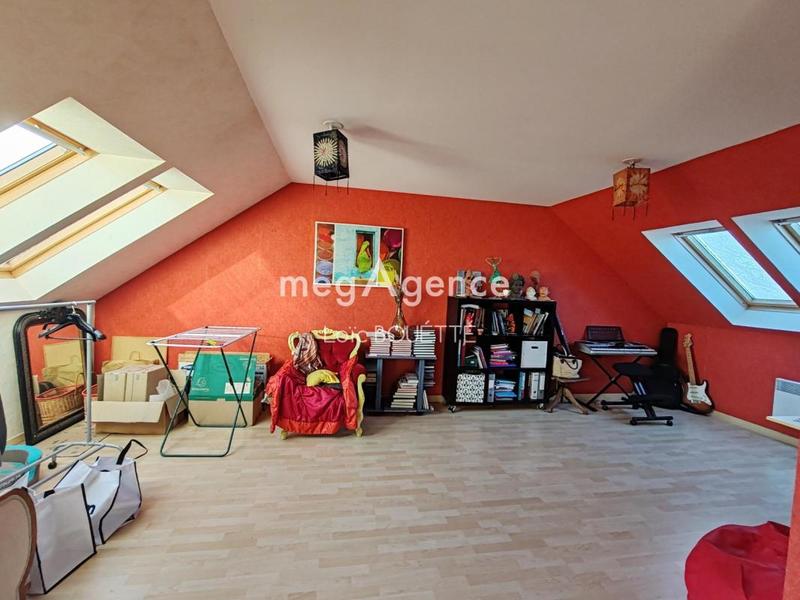 Maison - 175 m² - 8 pièces