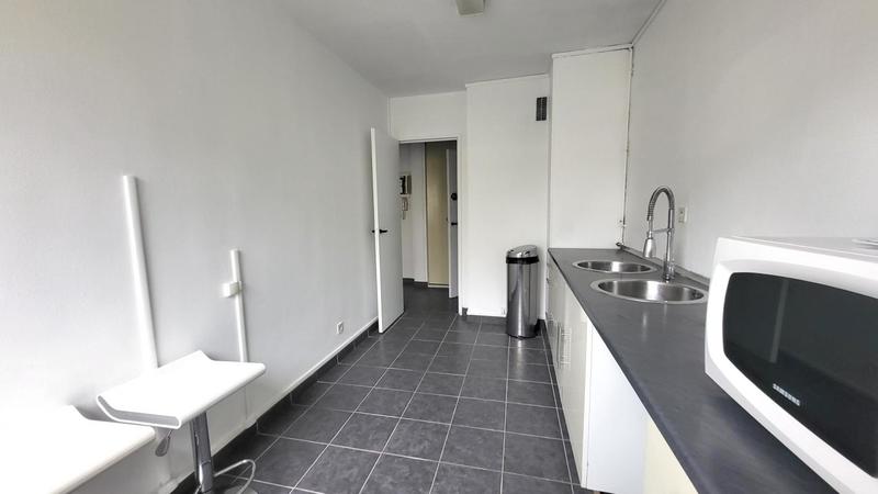 Appartement - 85 m² - 3 pièces