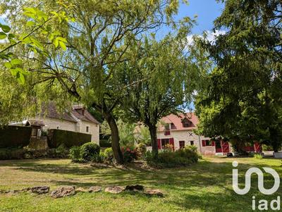 Maison - 300 m² - 10 pièces