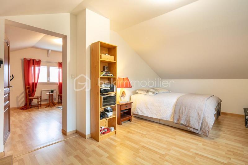 Maison - 141 m² - 8 pièces