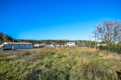 Terrain constructible - 1 250 m²