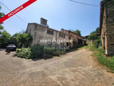 Maison - 320 m² - 13 pièces