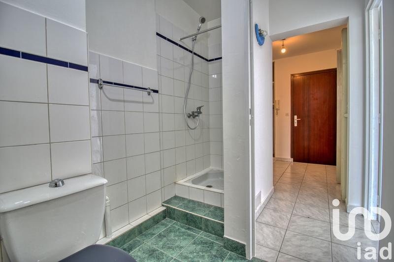 Studio - 30 m² - 1 pièce