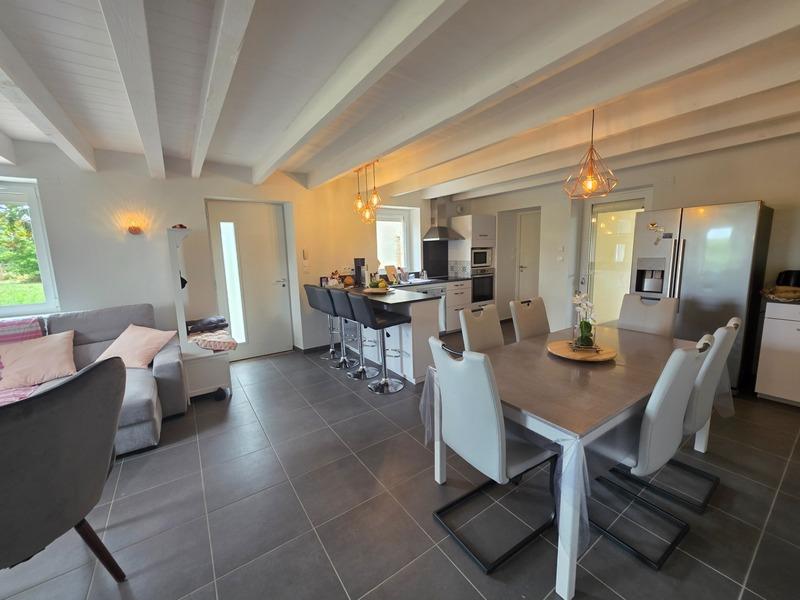 Maison - 160 m² - 6 pièces