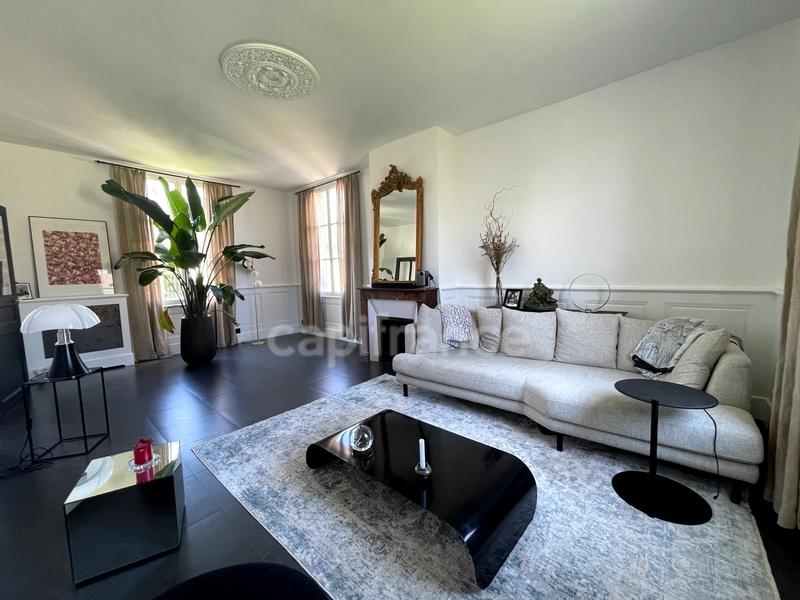 Maison bourgeoise - 152 m² - 7 pièces