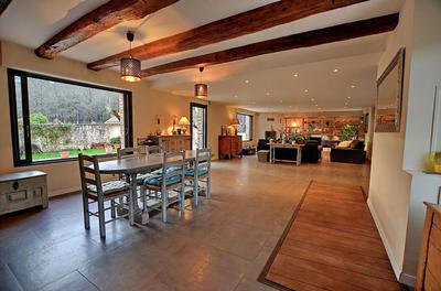 Maison - 450 m² - 13 pièces