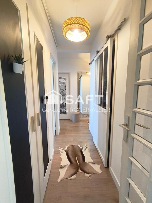 Appartement - 92 m² - 4 pièces