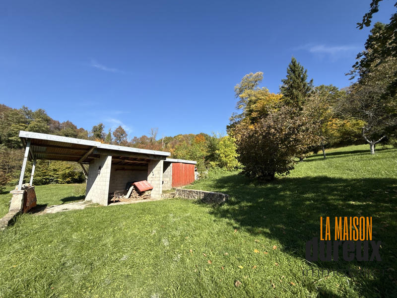 Maison ancienne - 327 m² - 9 pièces