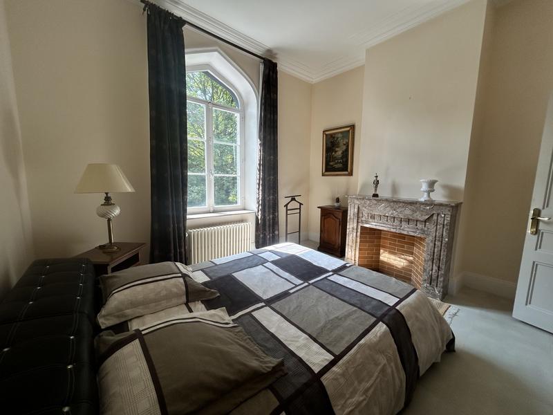 Maison - 297 m² - 8 pièces