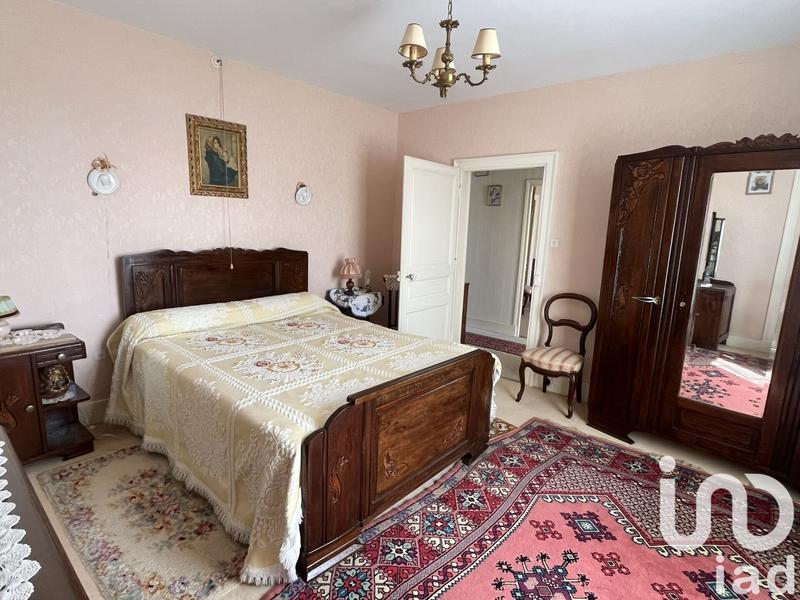 Maison - 171 m² - 8 pièces