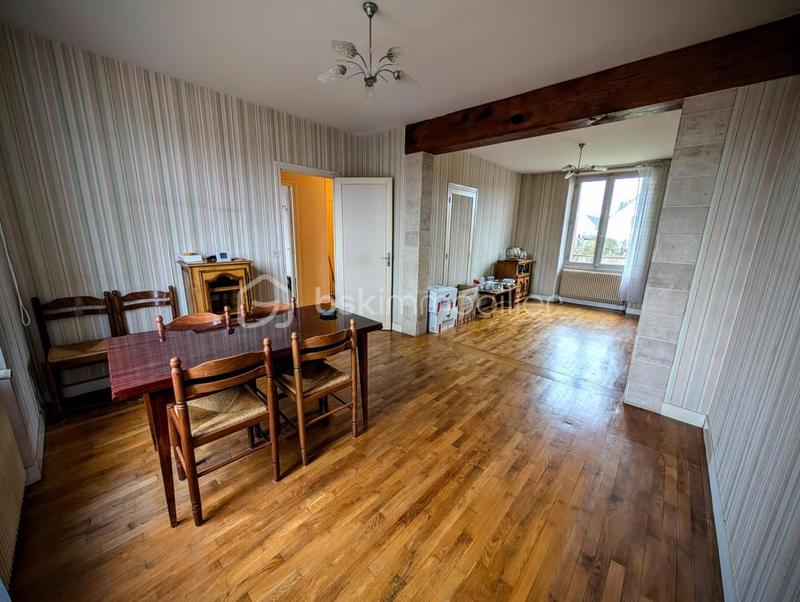 Maison - 96 m² - 4 pièces