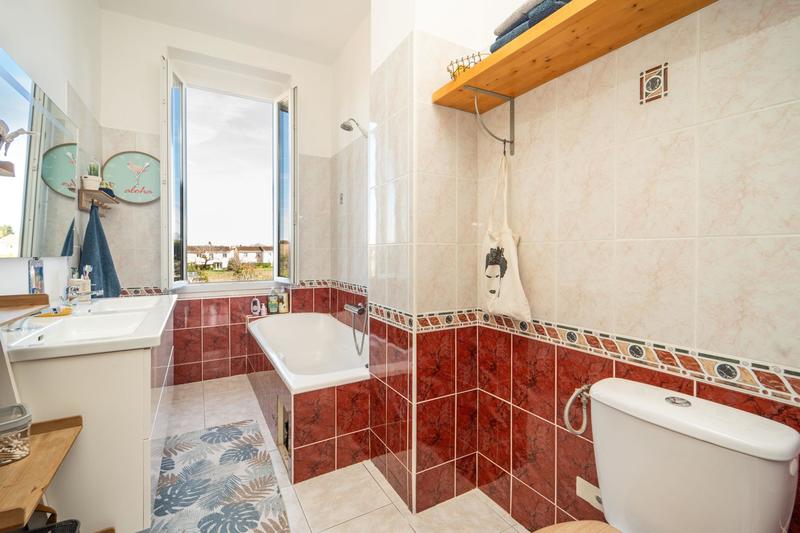 Maison - 109 m² - 5 pièces