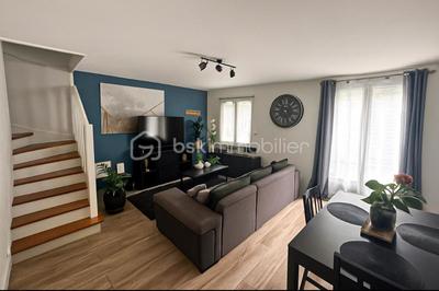 Maison - 85 m² - 4 pièces