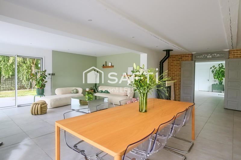 Villa - 182 m² - 10 pièces