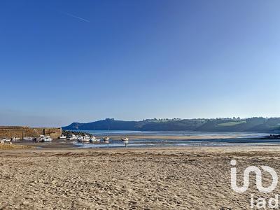 Maison - 130 m² - 9 pièces