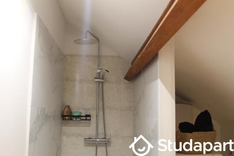 Chambre - 18 m² - 1 pièce