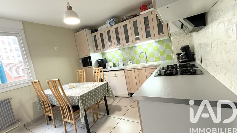 Appartement - 82 m² - 4 pièces