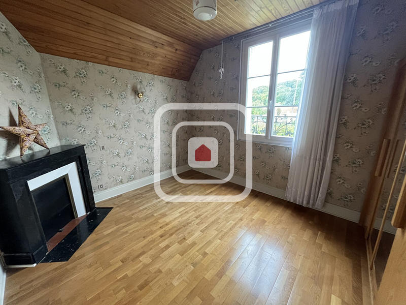 Maison - 97 m² - 5 pièces