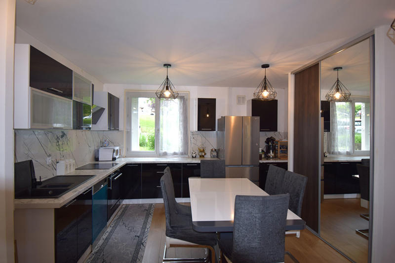 Appartement - 88 m² - 4 pièces