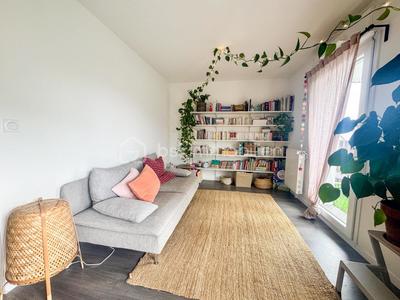 Appartement - 83 m² - 4 pièces