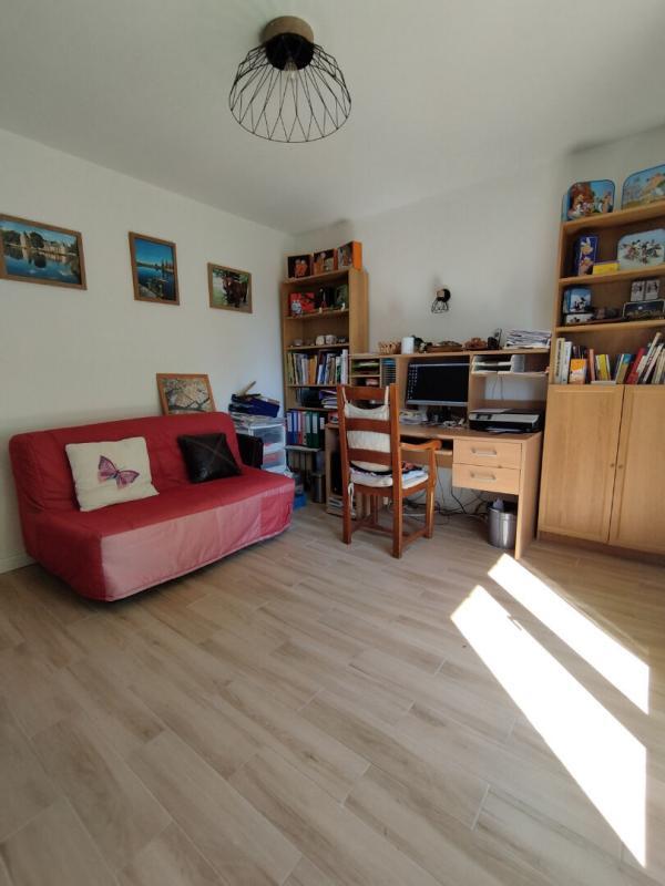 Maison - 195 m² - 9 pièces