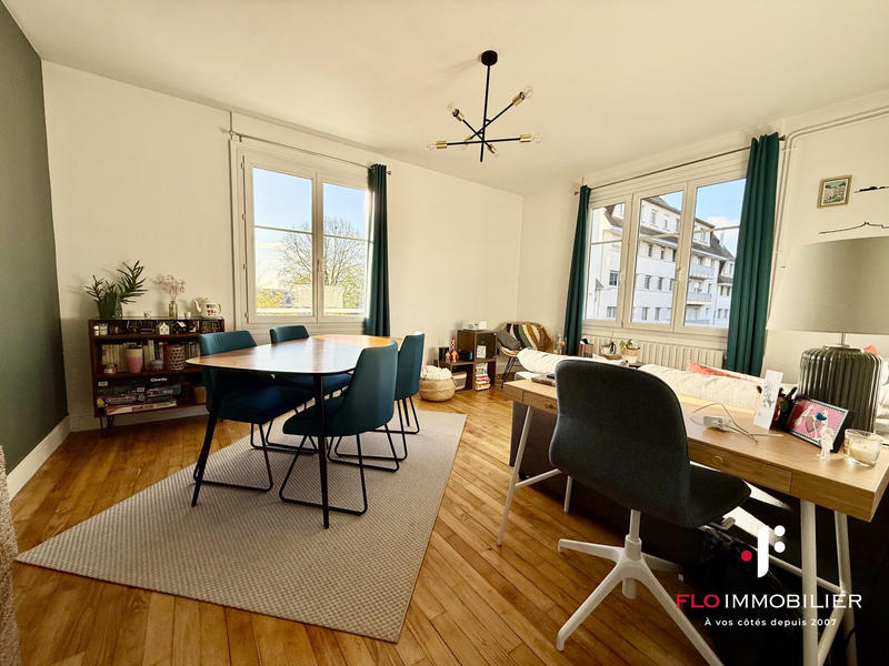 Appartement - 49 m² - 2 pièces